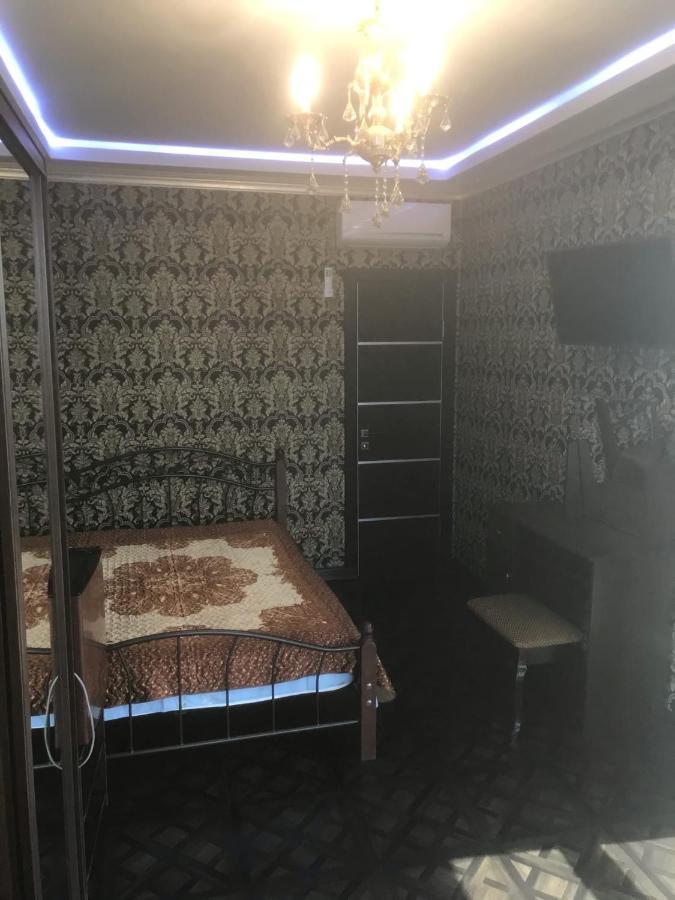Nina Mini Hotel Gagra Exterior photo